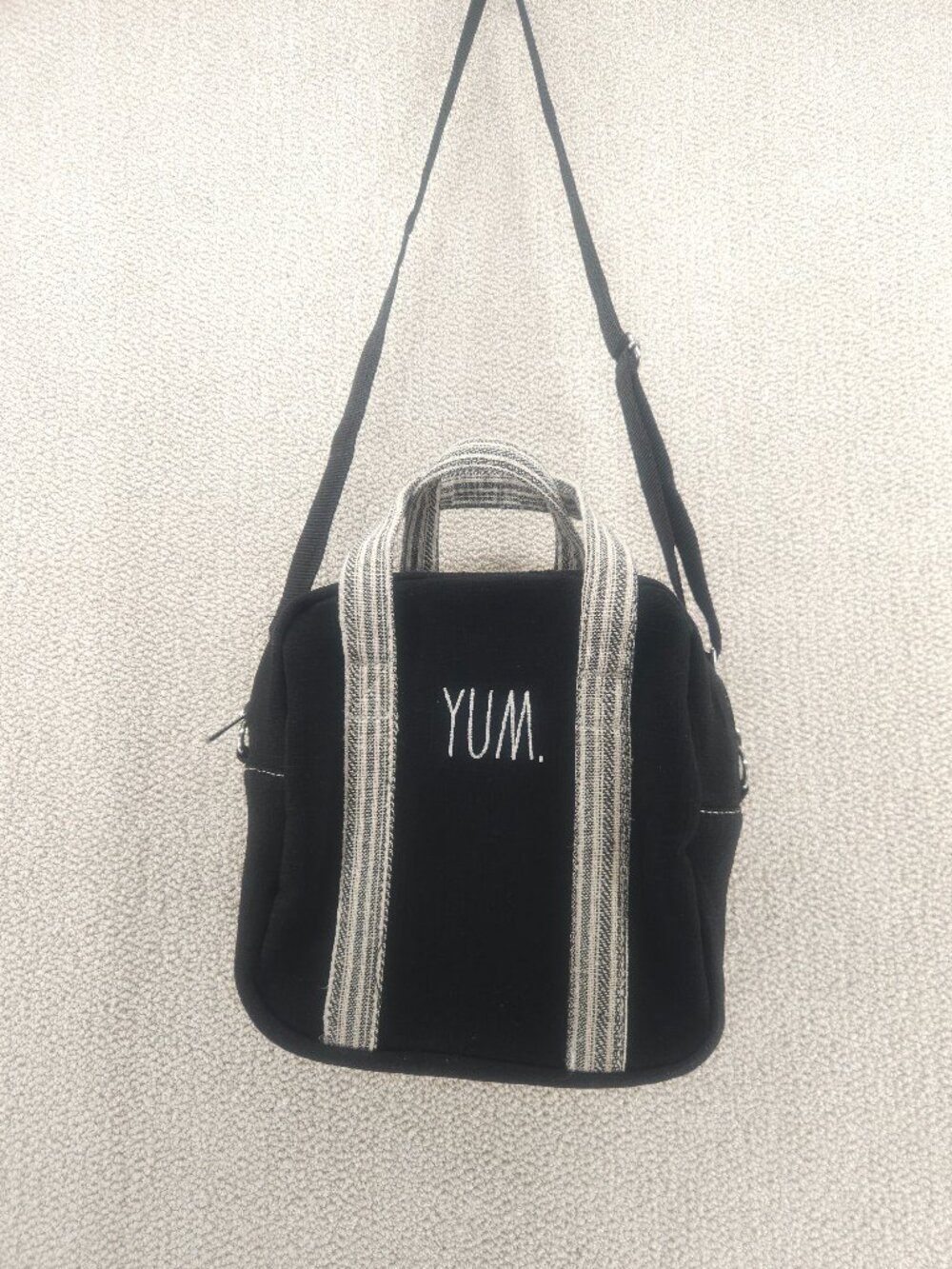 Rae Dunn "YUM." Insulated Canvas Lunch Bag / Crossbody Tote